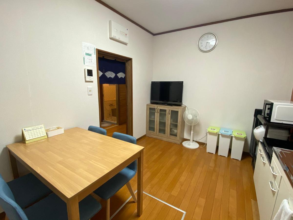 Hotel Kix House Waraku III 和楽三号館 Izumisano Zewnętrze zdjęcie